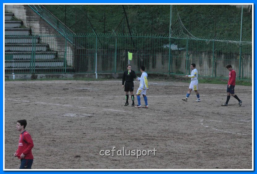 130126 Equipe 260_tn.jpg